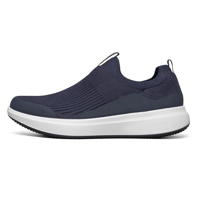 China Footwear Fashion Breathable Outdoor Zapatos Comfortable  Light Weight Slip On Men's Casual Shoes