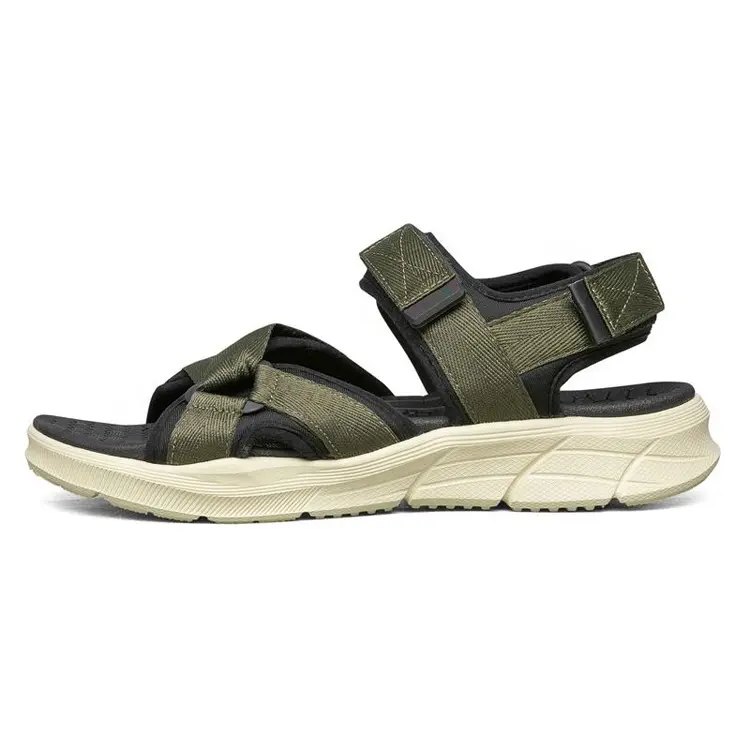 China New Design High Quality Fashion Men Summer  Knitting Beach Sandals for Boy